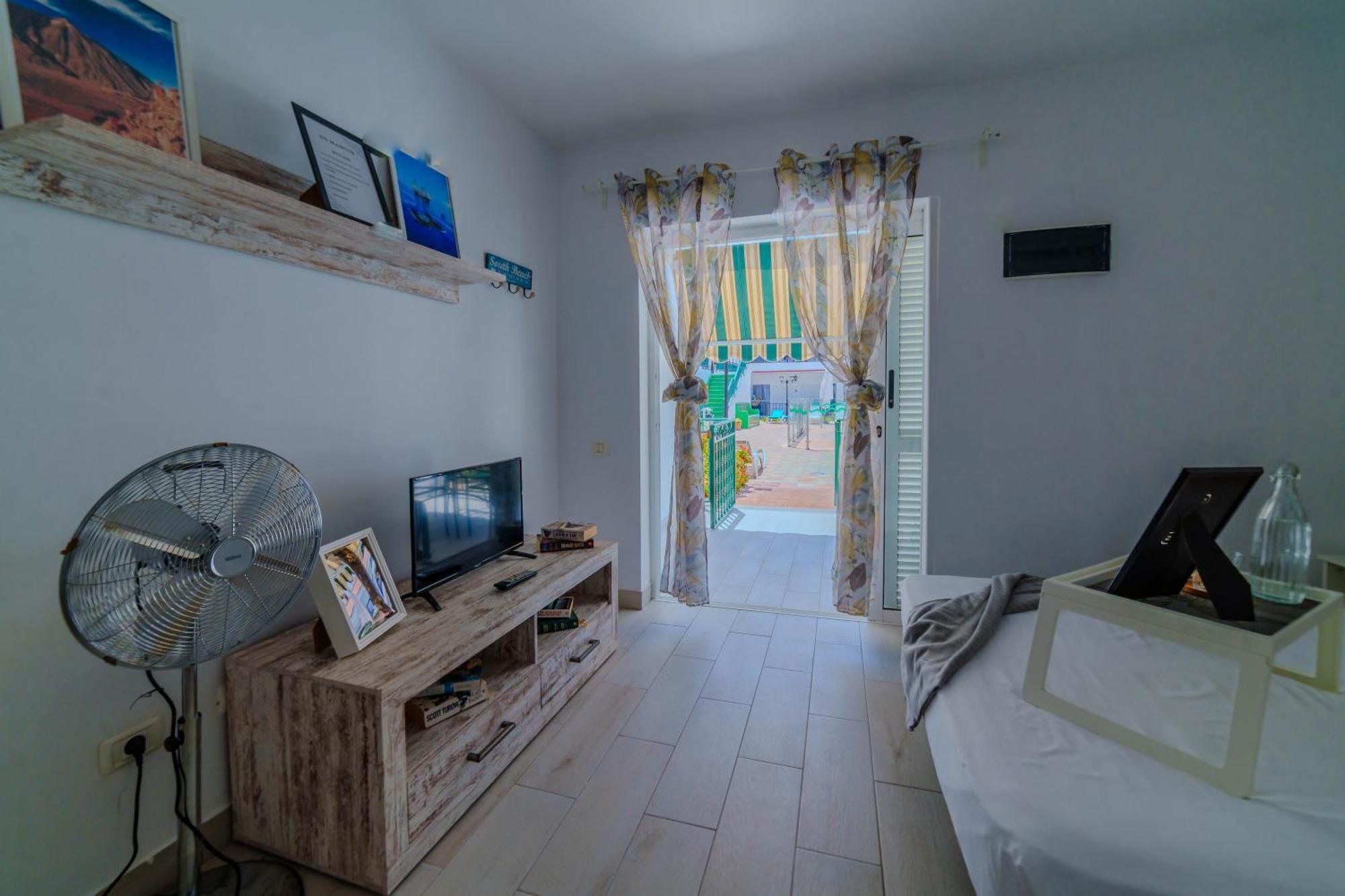 Acogedor Estudio En Tenerife Sur Арона Екстериор снимка